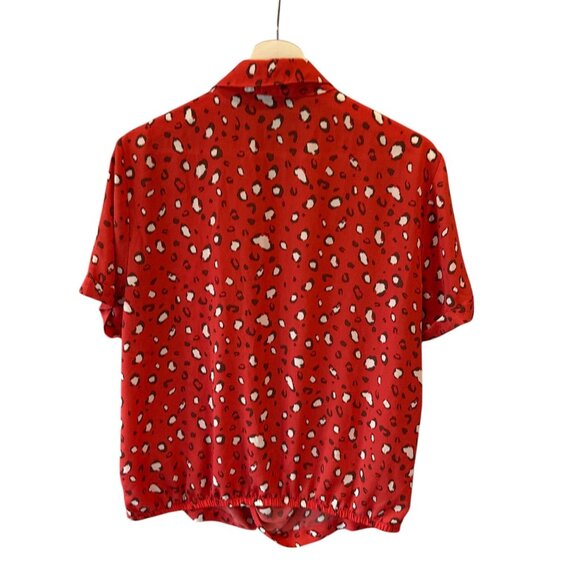 W5 Leopard Print Blouse Red Short Sleeve Button Front Twist Hem Size Large - Picture 6 of 8